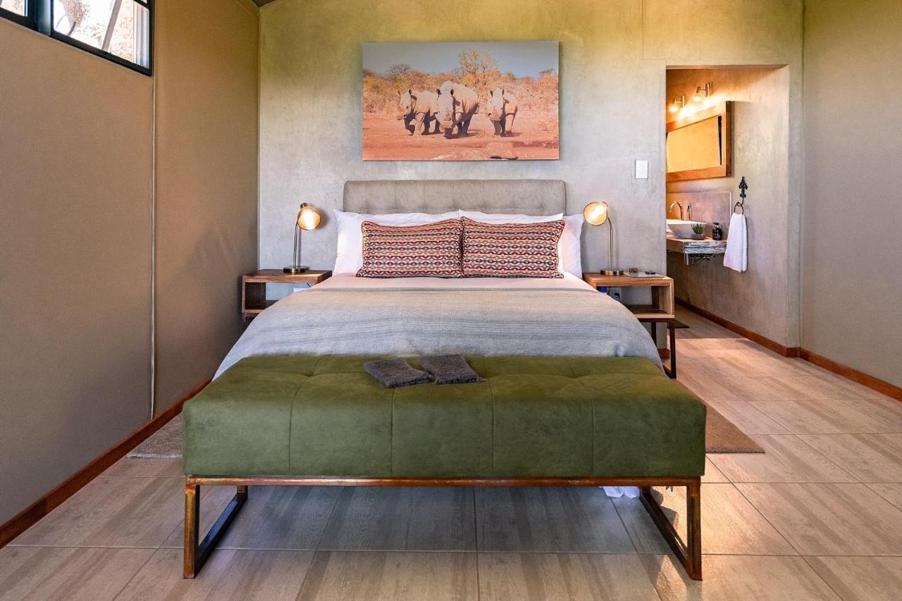 Kifaru Luxury Lodge オウチョ エクステリア 写真