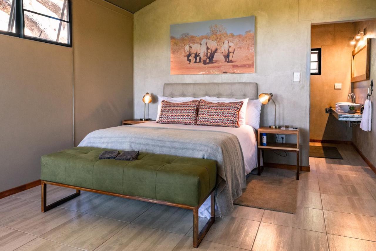 Kifaru Luxury Lodge オウチョ エクステリア 写真