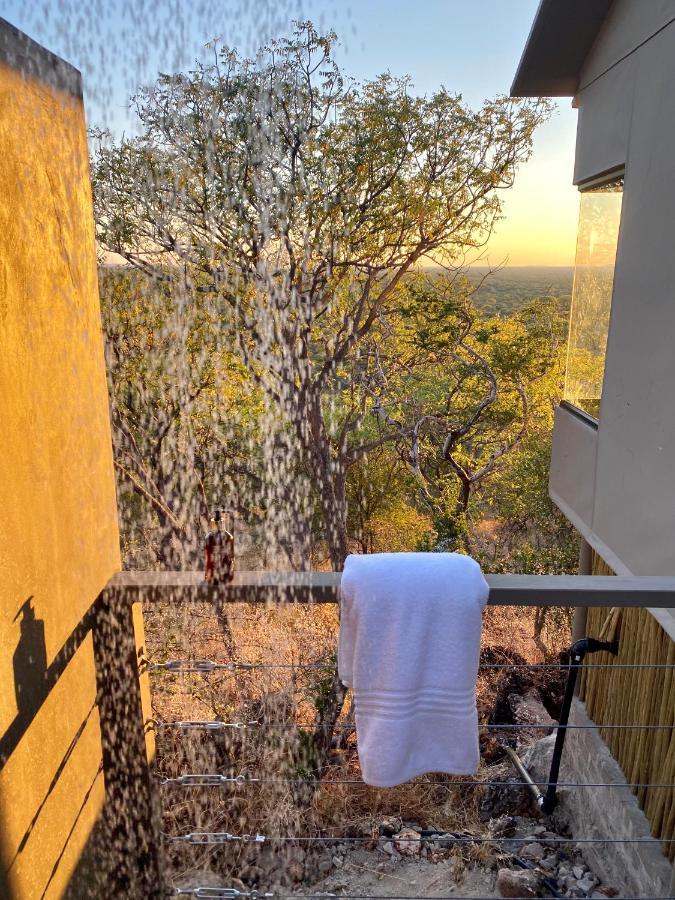 Kifaru Luxury Lodge オウチョ エクステリア 写真